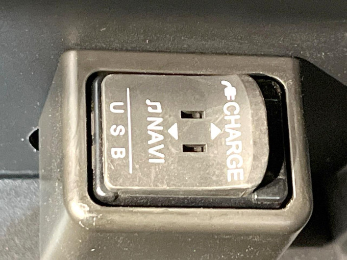 2019 Daihatsu Mira Tocot DBA-LA550S (UW-6a111a9b443d0)[5]