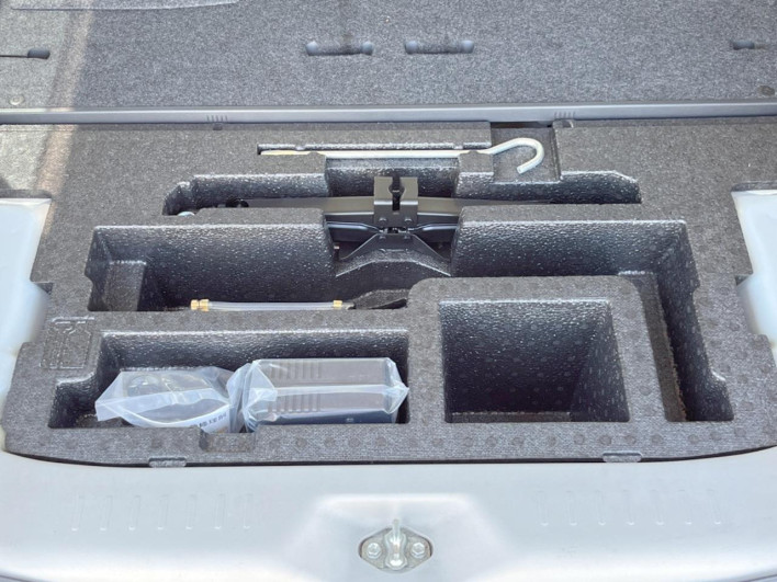 2013 Daihatsu Tanto DBA-LA600S (UW-6a111a9c6a656)[10]