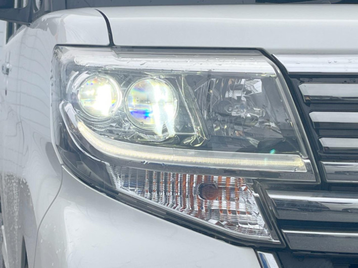2018 Daihatsu Tanto DBA-LA600S (UW-6a111a9f87773)[15]