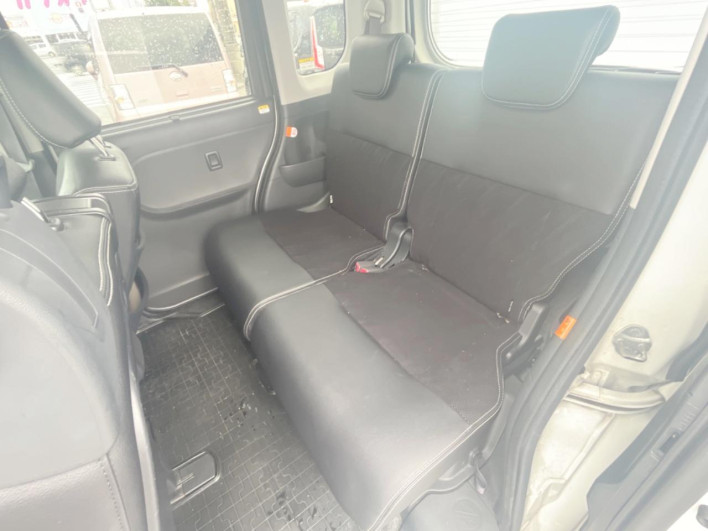 2018 Daihatsu Tanto DBA-LA600S (UW-6a111a9f87773)[26]