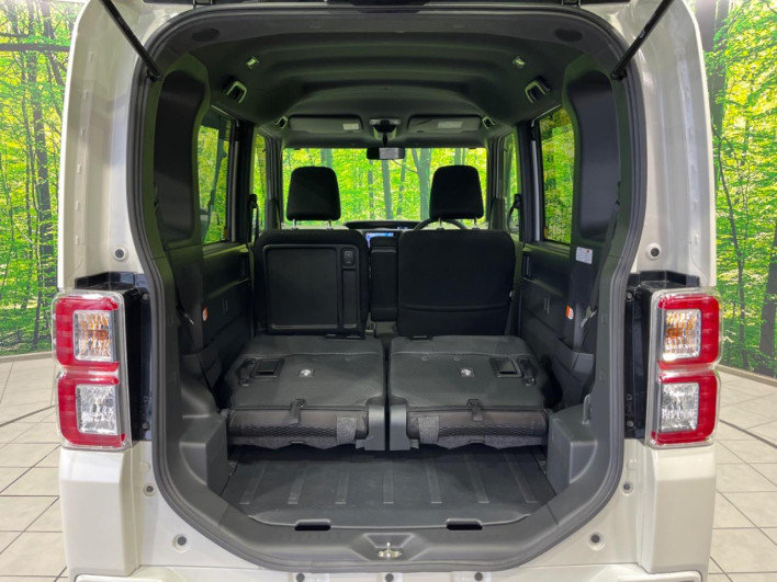 2017 Daihatsu Wake DBA-LA700S (UW-6a111aa743738)[14]