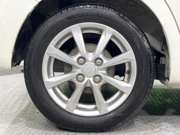 2018 Daihatsu Wake DBA-LA700S (UW-6a111aa781a32)[29]