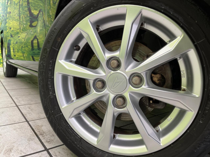 2019 Daihatsu Wake DBA-LA700S (UW-6a111aa796135)[15]