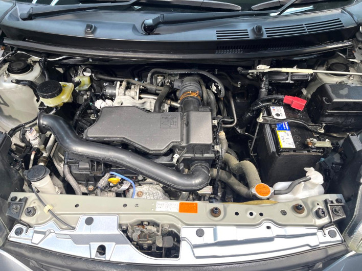 2017 Toyota Passo DBA-M700A (UW-6a111ab761475)[4]