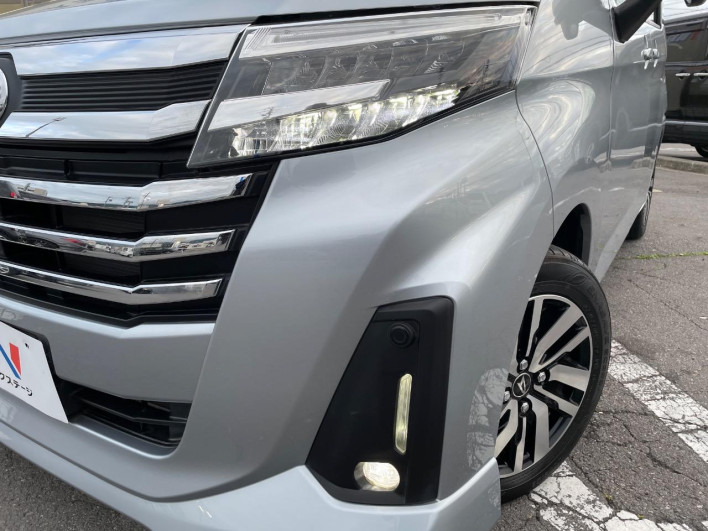 2022 Daihatsu Toll 5BA-M900S (UW-6a111abf84e1f)[10]