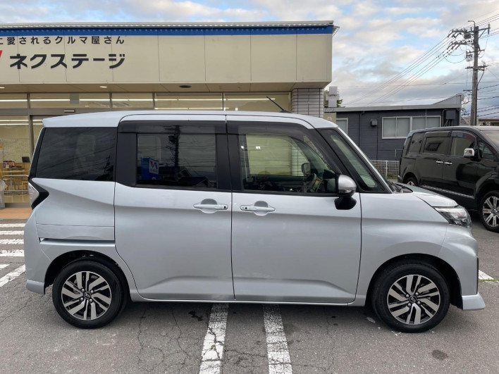 2022 Daihatsu Toll 5BA-M900S (UW-6a111abf84e1f)[17]