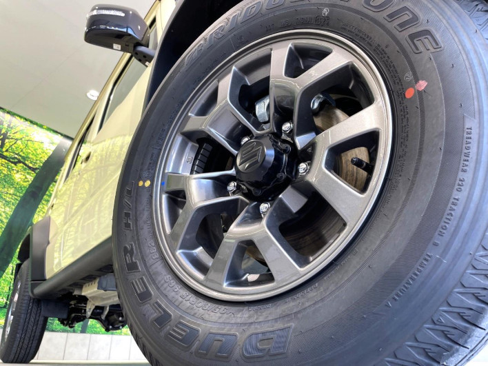 2026 Suzuki Jimny Nomad 3BA-JC74W (UW-6a111ac757c0d)[24]