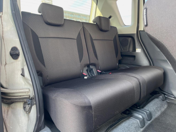 2013 Mitsubishi Delica D:2 DBA-MB15S (UW-6a111ac9a6879)[20]