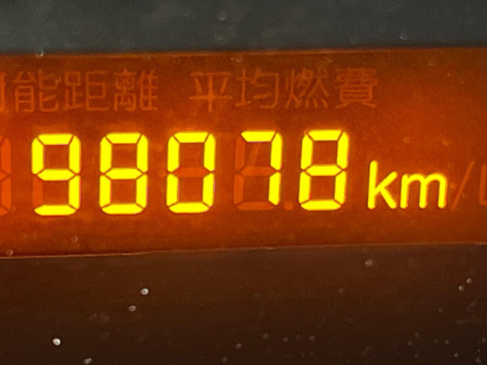 2011 Nissan Moco DBA-MG33S (UW-6a111acbc375a)[2]
