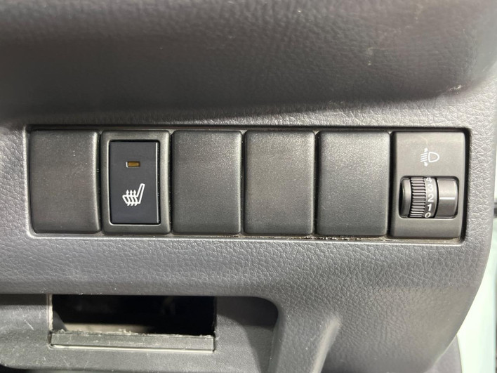 2011 Nissan Moco DBA-MG33S (UW-6a111acbc375a)[14]