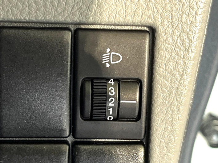2011 Suzuki Wagon R DBA-MH23S (UW-6a111acd25577)[8]