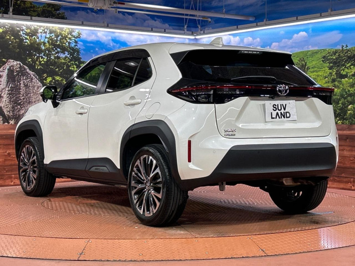 2020 Toyota Yaris Cross 5BA-MXPB10 (UW-6a111b006e380)[13]