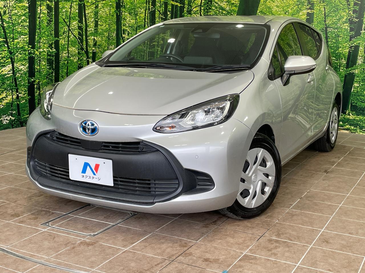 2021 Toyota Aqua 6AA-MXPK11
