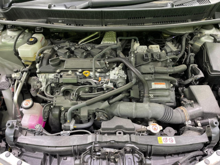 2021 Toyota Aqua 6AA-MXPK11 (UW-6a111b08ccd5e)[4]