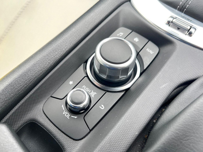 2021 Mazda Roadster 5BA-ND5RC (UW-6a111b2133c86)[22]