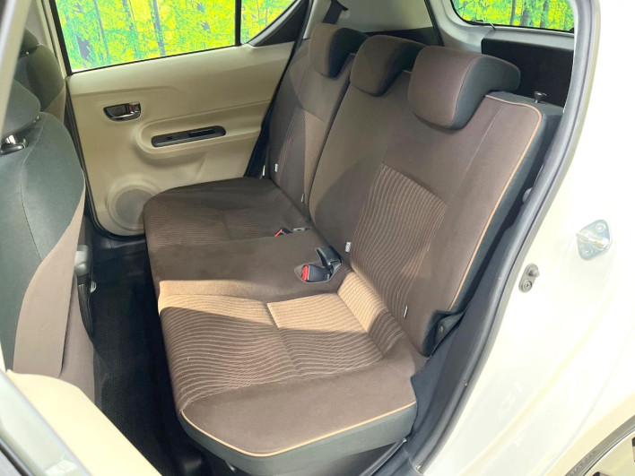 2012 Toyota Aqua DAA-NHP10 (UW-6a111b24d4566)[5]