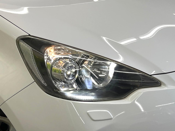 2012 Toyota Aqua DAA-NHP10 (UW-6a111b24d4566)[17]