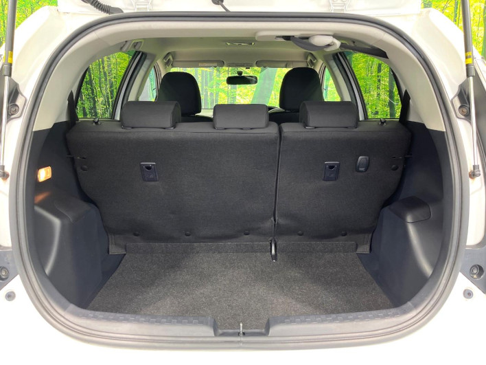 2017 Toyota Aqua DAA-NHP10 (UW-6a111b27d5469)[22]