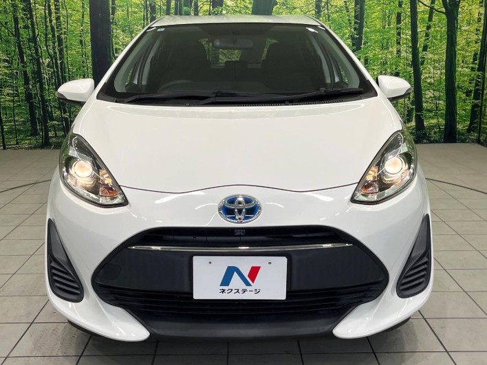 2017 Toyota Aqua DAA-NHP10 (UW-6a111b27d5469)[12]