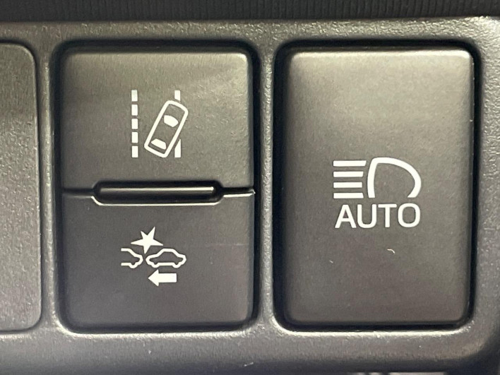 2018 Toyota Aqua DAA-NHP10 (UW-6a111b28636d4)[29]