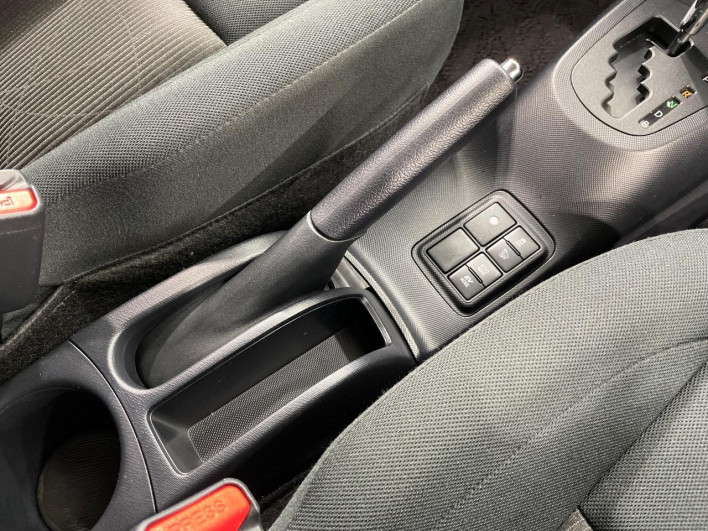 2018 Toyota Aqua DAA-NHP10 (UW-6a111b28636d4)[19]