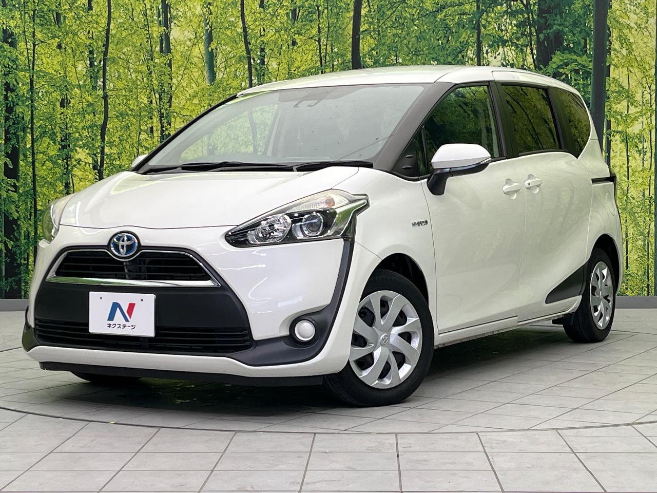 2017 Toyota Sienta DAA-NHP170G
