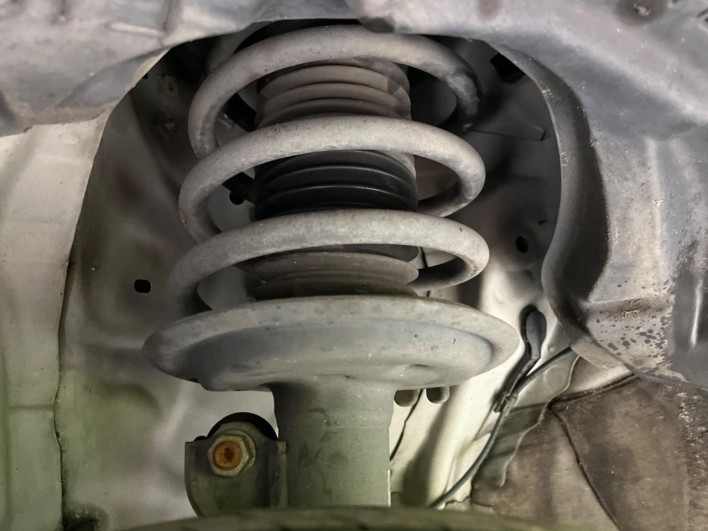 2017 Toyota Sienta DAA-NHP170G (UW-6a111b2b28a29)[23]