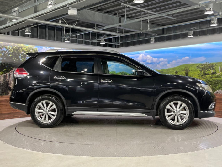 2014 Nissan X-Trail DBA-NT32 (UW-6a111b2fa7231)[18]