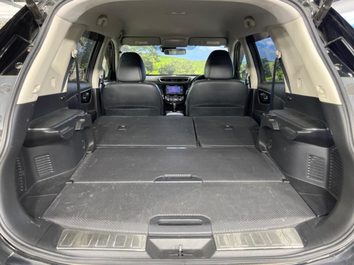 2014 Nissan X-Trail DBA-NT32 (UW-6a111b2fa7231)[28]