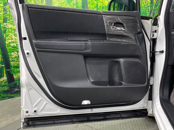 2015 Honda Odyssey DBA-RC1 (UW-6a111b34c2c51)[4]