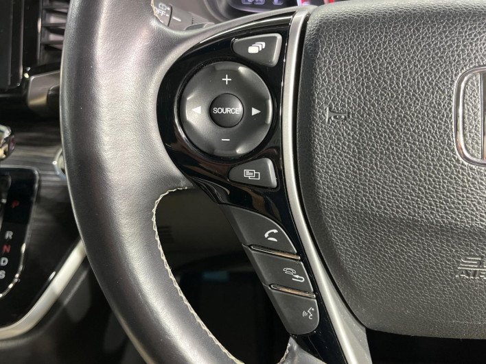 2015 Honda Odyssey DBA-RC1 (UW-6a111b34c2c51)[28]