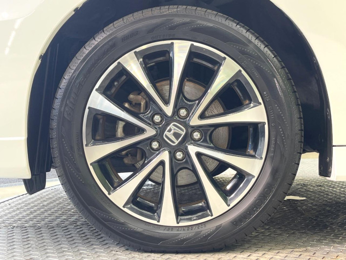 2014 Honda Stepwgn Spada DBA-RK5 (UW-6a111b3801409)[19]