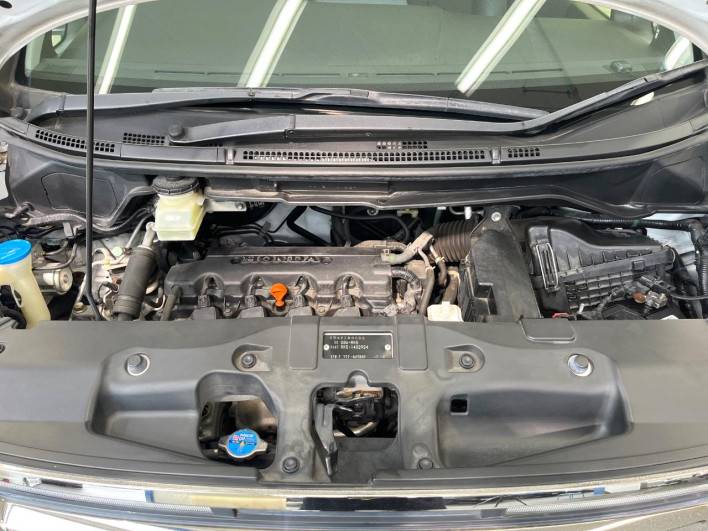 2014 Honda Stepwgn Spada DBA-RK5 (UW-6a111b3801409)[4]