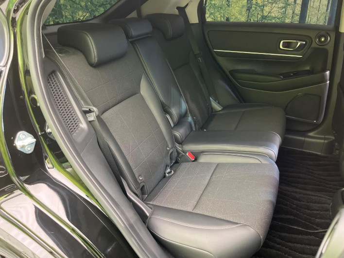 2021 Honda VEZEL 6AA-RV5 (UW-6a111b41ad9df)[25]