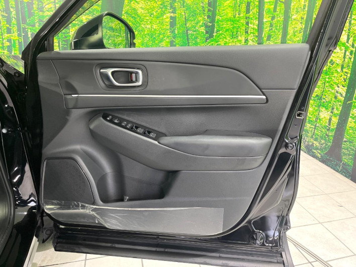 2024 Honda VEZEL 6AA-RV5 (UW-6a111b45a5fed)[29]