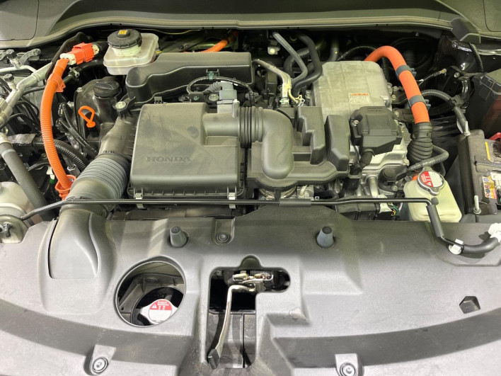 2024 Honda VEZEL 6AA-RV5 (UW-6a111b45a5fed)[4]