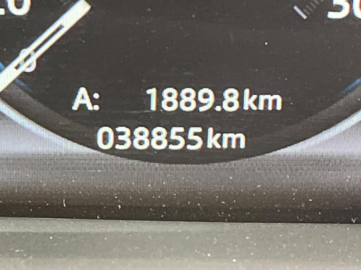 2017 Jaguar XE LDA-JA2NA (UW-6a111b4fba50c)[2]