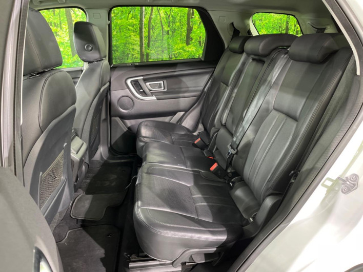 2017 Land Rover Discovery Sport CBA-LC2A (UW-6a111b5182579)[14]