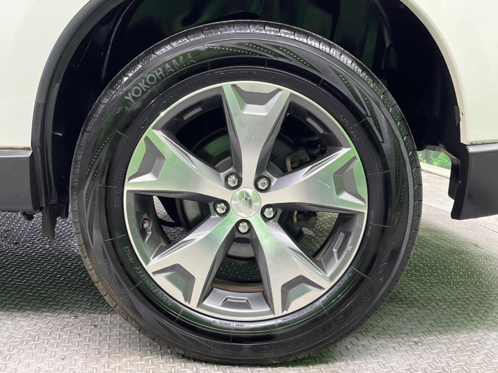 2015 Subaru Forester DBA-SJ5 (UW-6a111b53837c3)[12]