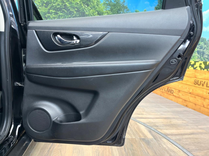 2017 Nissan X-Trail DBA-T32 (UW-6a111b5bc7373)[17]