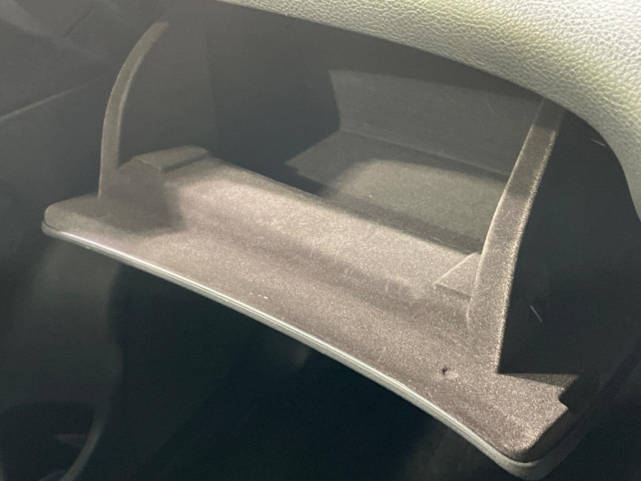 2019 Nissan Elgrand DBA-TE52 (UW-6a111b5e81eef)[20]
