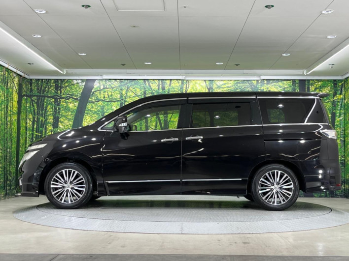 2019 Nissan Elgrand DBA-TE52 (UW-6a111b5e81ddb)[12]