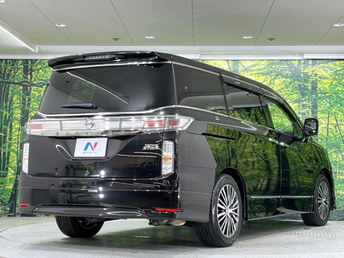 2019 Nissan Elgrand DBA-TE52 (UW-6a111b5e81ddb)[15]