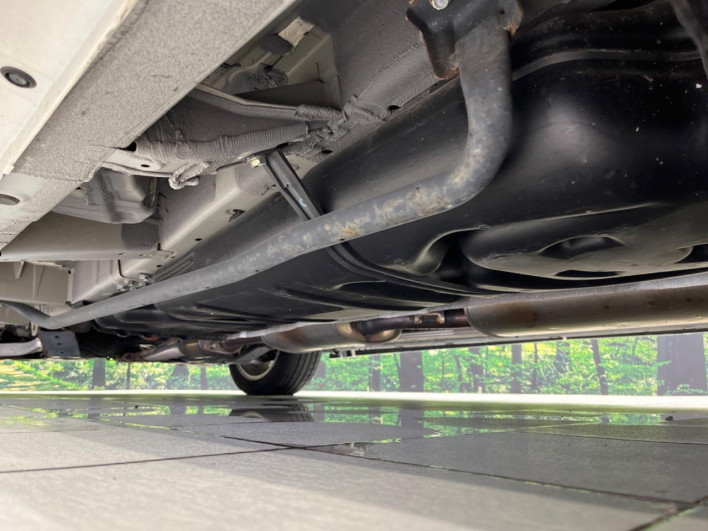 2019 Nissan Elgrand DBA-TNE52 (UW-6a111b5ee89f7)[23]