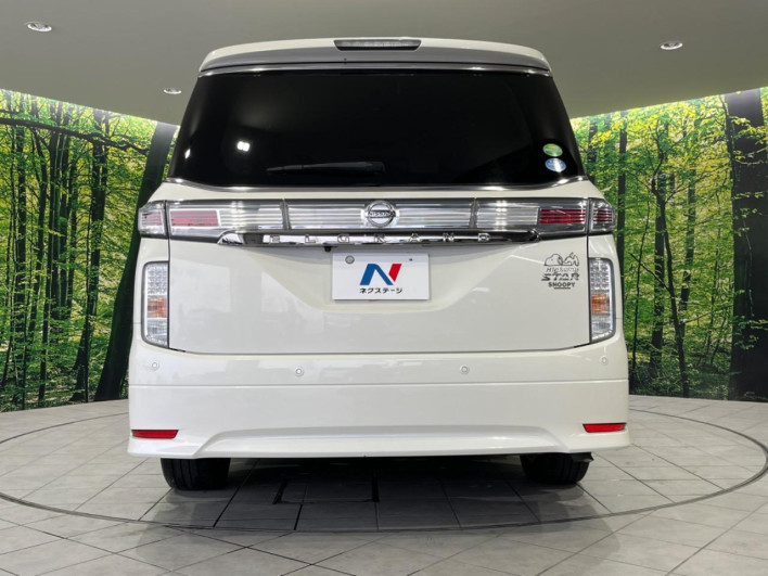 2019 Nissan Elgrand DBA-TNE52 (UW-6a111b5ee89f7)[17]