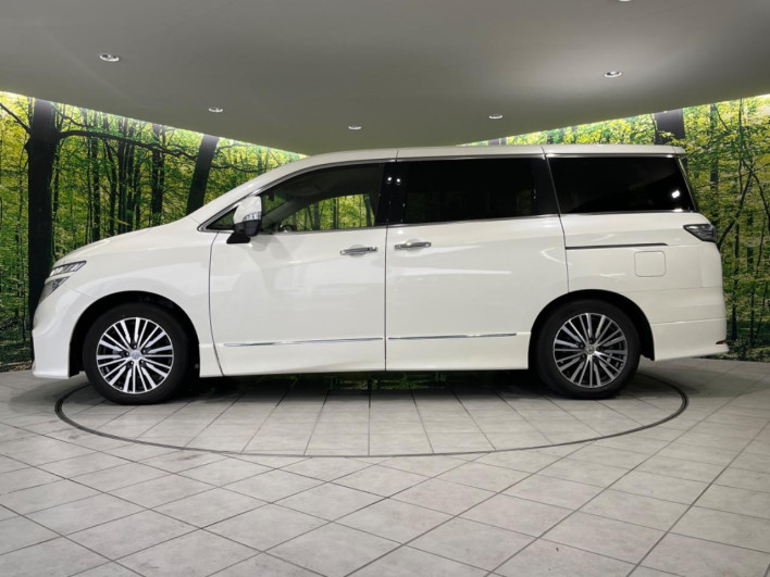 2019 Nissan Elgrand DBA-TNE52 (UW-6a111b5ee89f7)[19]