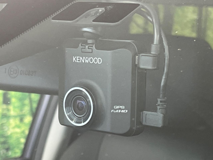 2019 Nissan Elgrand DBA-TNE52 (UW-6a111b5ee89f7)[7]