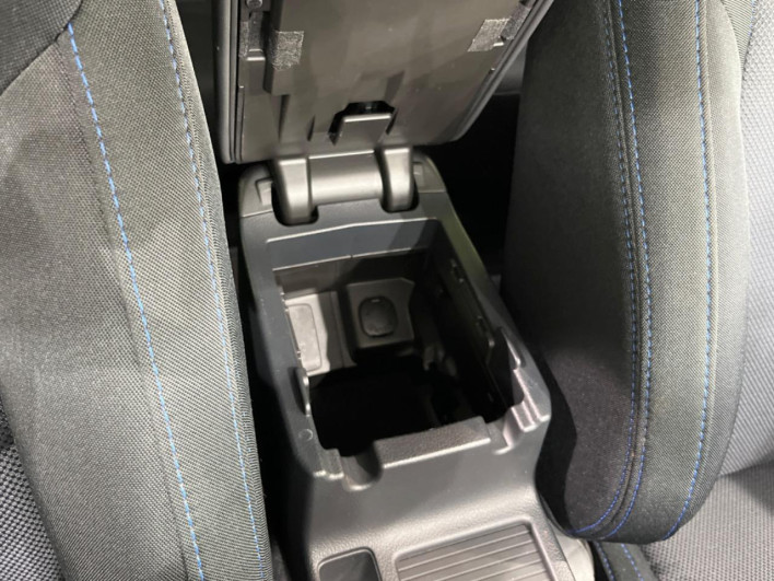 2015 Subaru Levorg DBA-VM4 (UW-6a111b6e5e6c3)[29]