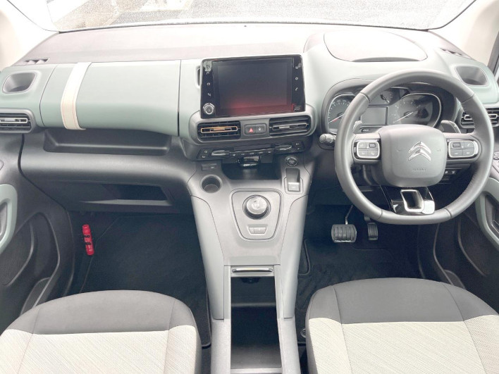 2023 Citroen Berlingo 3DA-K9CYH01 (UW-6a111b747d687)[20]