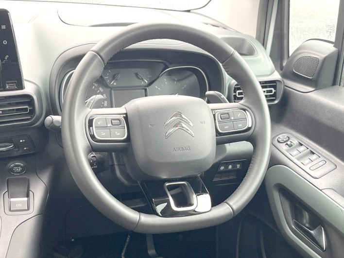 2023 Citroen Berlingo 3DA-K9CYH01 (UW-6a111b747d687)[21]